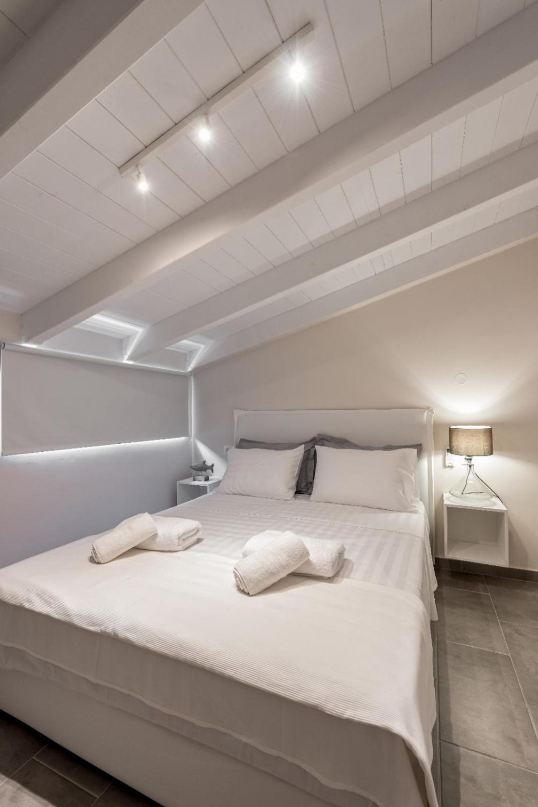 니키아나 Inda Loft Lefkada 아파트 외부 사진